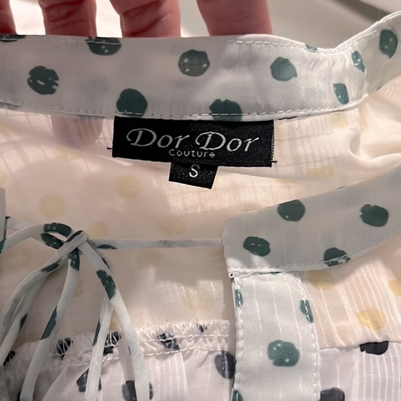 ⭐️Dor Dor Couture, Brilliantly Designed, Multi-Colored Polka Dot Blouse,Size S - Picture 5 of 11